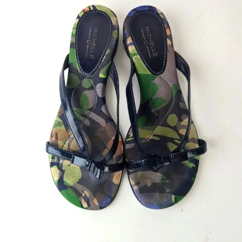 Michelle D Camo Sandals 7.5